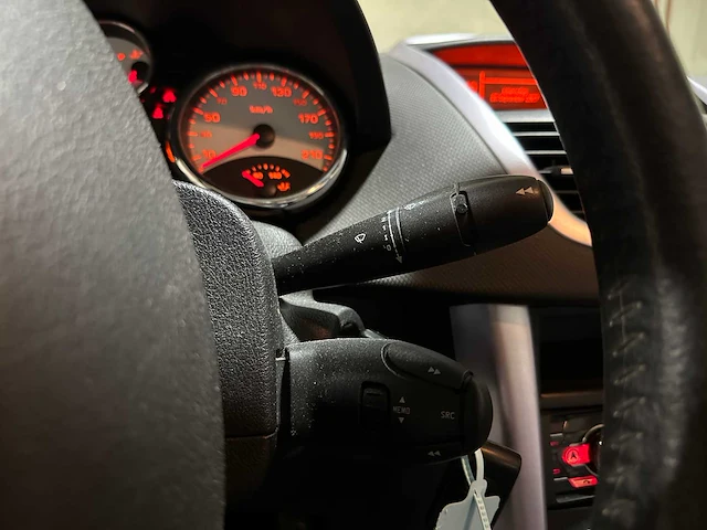 Peugeot 207 cc 1.6 vti 120pk 2007 cabriolet, 51-xz-kz - afbeelding 13 van  33