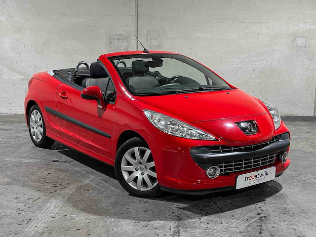 Peugeot 207 cc 1.6 vti 120pk 2007 cabriolet, 51-xz-kz - afbeelding 32 van  33