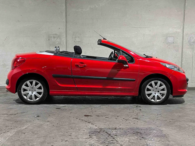 Peugeot 207 cc 1.6 vti 120pk 2007 cabriolet, 51-xz-kz - afbeelding 33 van  33