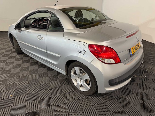 Peugeot 207 cc 1.6 vti noir & blanc, 5-xfz-12 - afbeelding 6 van  13