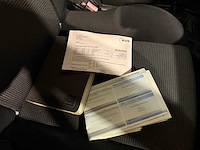 Peugeot 207 cc 1.6 vti noir & blanc, 5-xfz-12 - afbeelding 11 van  13