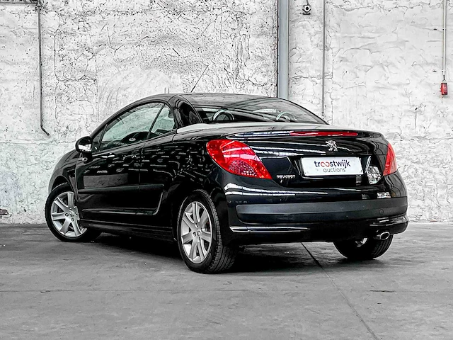 Peugeot 207 cc 1.6 vti première 120pk 2007, 42-xt-gv - afbeelding 5 van  30