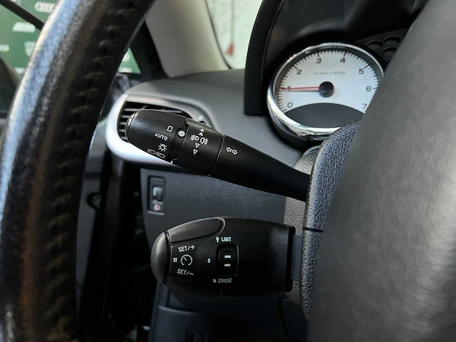 Peugeot 207 cc 1.6 vti première 120pk 2007, 42-xt-gv - afbeelding 13 van  30