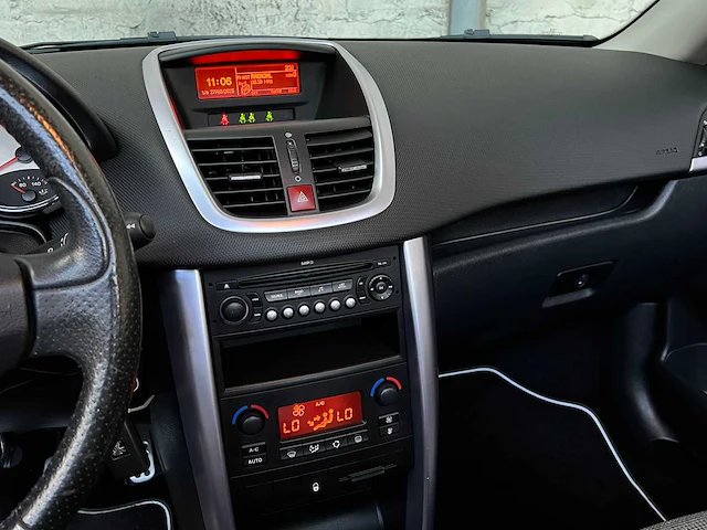 Peugeot 207 cc 1.6 vti première 120pk 2007, 42-xt-gv - afbeelding 17 van  30