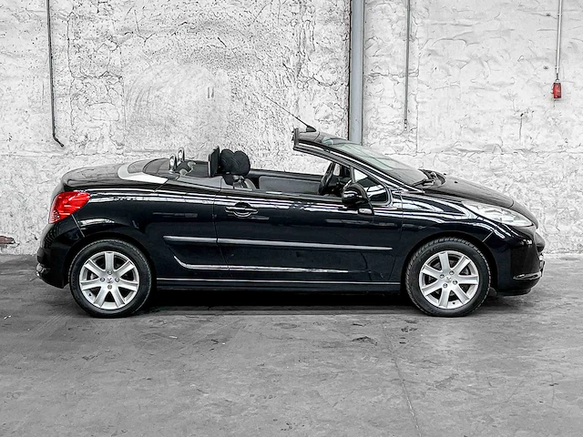 Peugeot 207 cc 1.6 vti première 120pk 2007, 42-xt-gv - afbeelding 29 van  30