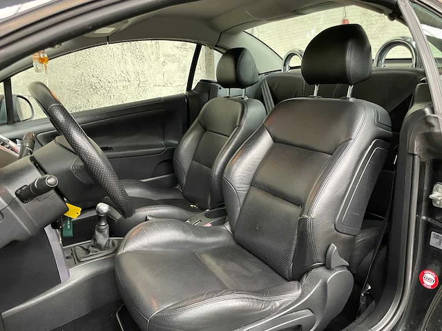 Peugeot 207 cc 1.6 vti première 120pk 2008, 15-zp-jv - afbeelding 10 van  28