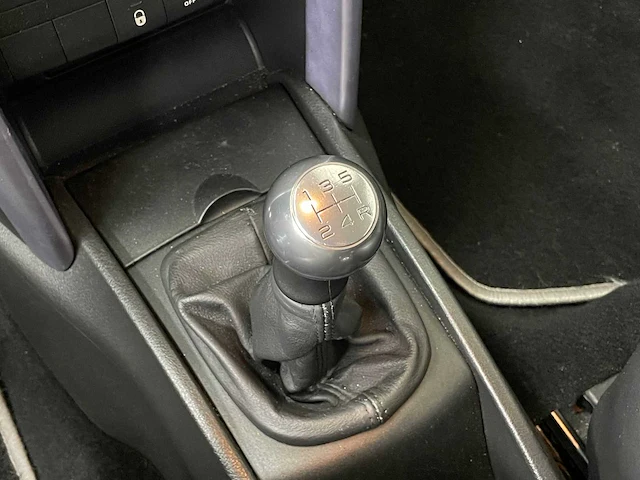 Peugeot 207 cc 1.6 vti première 120pk 2008, 15-zp-jv - afbeelding 19 van  28