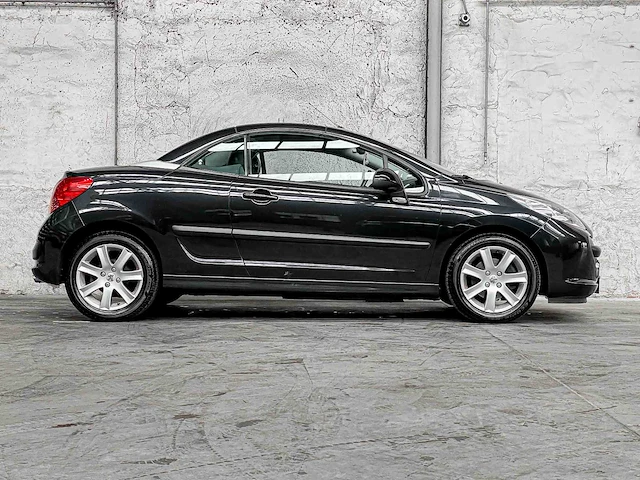 Peugeot 207 cc 1.6 vti première 120pk 2008, 15-zp-jv - afbeelding 26 van  28