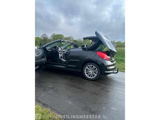 Peugeot 207 cc (cabrio) 1,6 liter (120 pk) uit 2008 - afbeelding 2 van  33