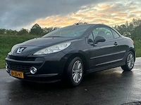 Peugeot 207 cc (cabrio) 1,6 liter (120 pk) uit 2008 - afbeelding 28 van  33