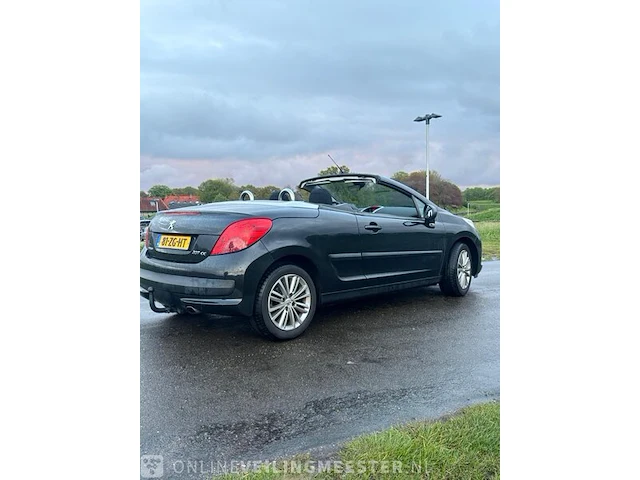 Peugeot 207 cc (cabrio) 1,6 liter (120 pk) uit 2008 - afbeelding 31 van  33