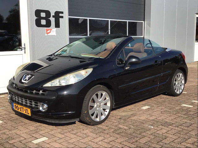 Peugeot 207 cc personenauto - afbeelding 1 van  23