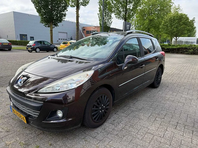 Peugeot 207 sw 1.4 vti active , 83-rbb-4 - afbeelding 1 van  11