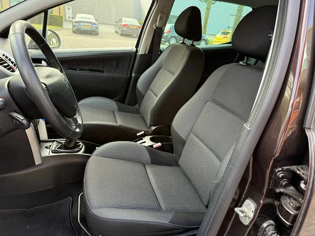 Peugeot 207 sw 1.4 vti active , 83-rbb-4 - afbeelding 7 van  11