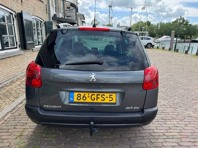 Peugeot 207 sw 1.4 vti pano x-line 86-gfs-5 - afbeelding 18 van  24