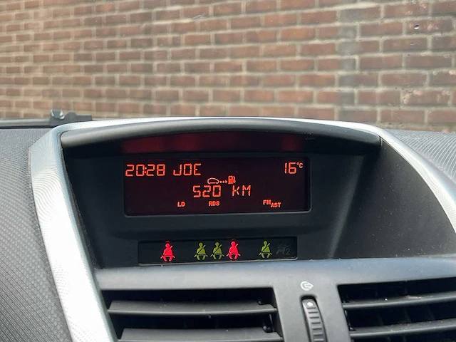 Peugeot 207 sw 1.4 vti xs 2007 | 20-xv-xt - afbeelding 9 van  27