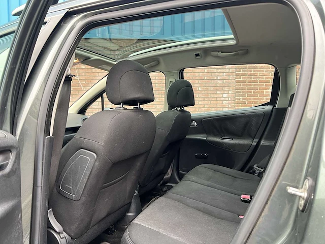 Peugeot 207 sw 1.4 vti xs 2007 | 20-xv-xt - afbeelding 17 van  27