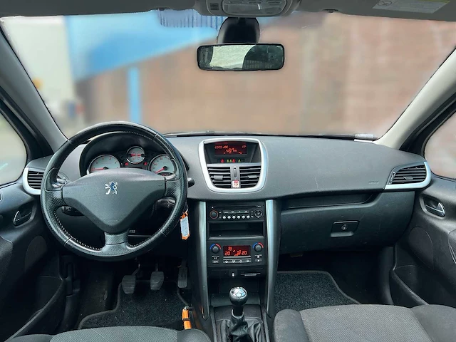 Peugeot 207 sw 1.4 vti xs 2007 | 20-xv-xt - afbeelding 18 van  27
