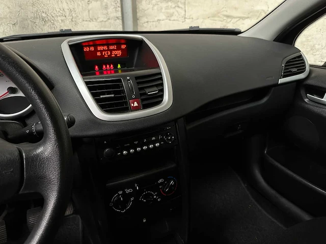 Peugeot 207 sw 1.4 x-line 73pk 2008, 08-xt-gx - afbeelding 17 van  36
