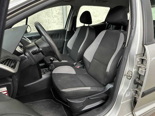 Peugeot 207 sw 1.4 x-line 73pk 2008, 08-xt-gx - afbeelding 25 van  36