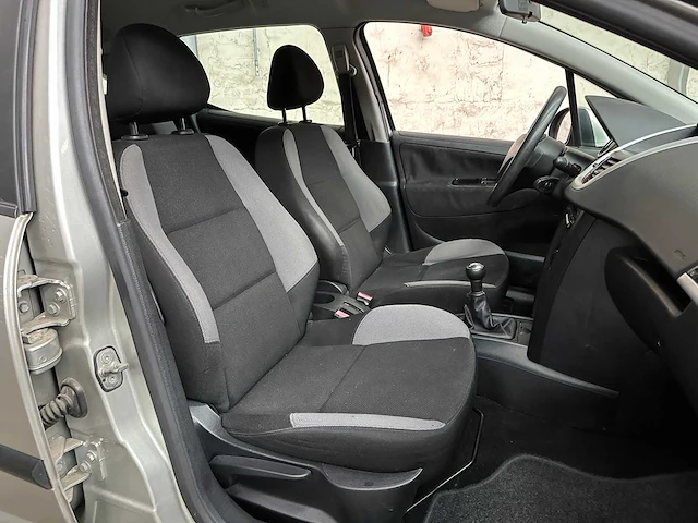 Peugeot 207 sw 1.4 x-line 73pk 2008, 08-xt-gx - afbeelding 28 van  36