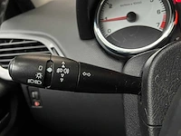 Peugeot 207 sw 1.6 vti xs 120pk 2008, 70-zr-pp - afbeelding 14 van  37