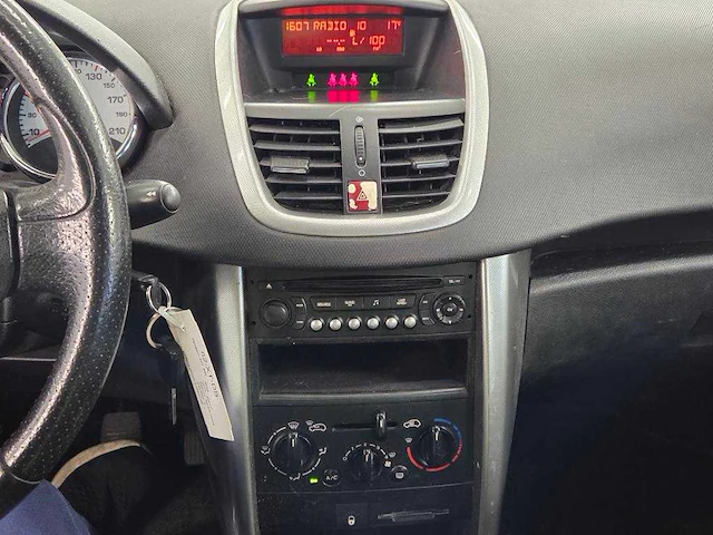 Peugeot 207 sw 1.6 vti xs 2007 | 62-xt-db - afbeelding 20 van  20