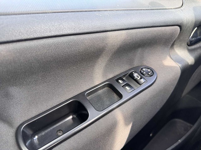 Peugeot 207 sw 1.6 vti xs, 28-lhd-6 - afbeelding 17 van  17