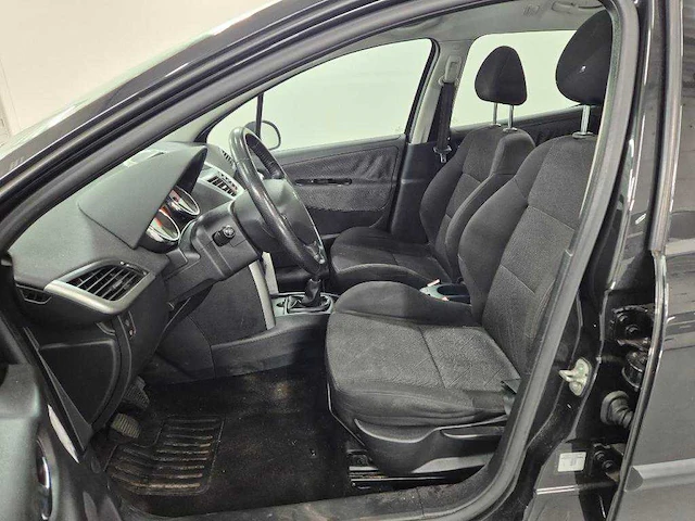 Peugeot 207 sw 1.6 vti xs, 41-gjr-9 - afbeelding 16 van  17