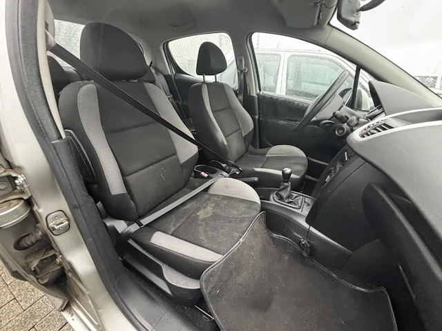 Peugeot 207,2009 - afbeelding 15 van  40