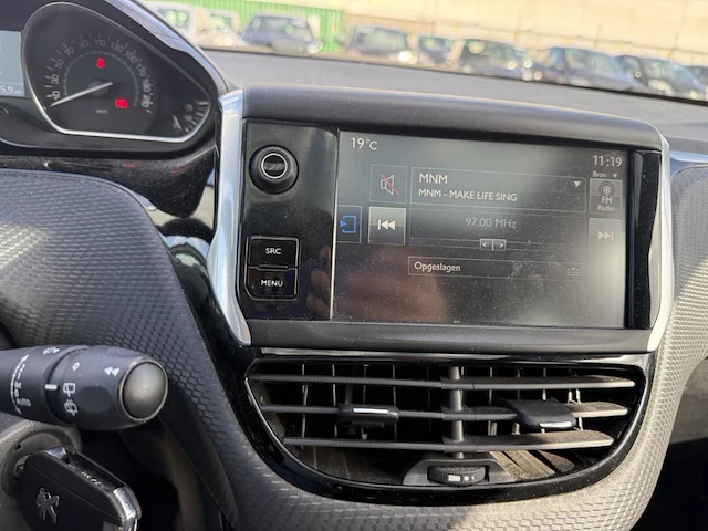 Peugeot 208 1 2i puretech allure,2015 - afbeelding 2 van  26