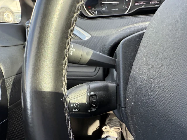 Peugeot 208 1 2i puretech allure,2015 - afbeelding 7 van  26