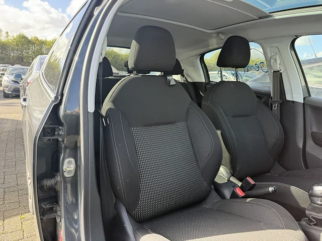 Peugeot 208 1 2i puretech allure,2015 - afbeelding 15 van  26