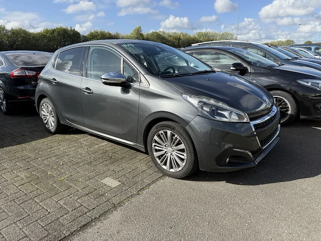 Peugeot 208 1 2i puretech allure,2015 - afbeelding 20 van  26