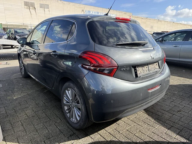 Peugeot 208 1 2i puretech allure,2015 - afbeelding 22 van  26