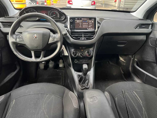 Peugeot 208 1.0 vti blue lease , 4-spv-33 - afbeelding 14 van  16