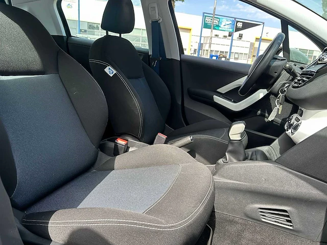 Peugeot 208 1.0 vti like , 5-xhl-41 - afbeelding 12 van  16