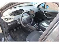 Peugeot 208 1.2 puret. blue lion, kt-208-h - afbeelding 3 van  17