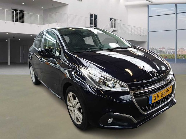 Peugeot 208 1.2 puret. signature, ; xv-849-t - afbeelding 11 van  18