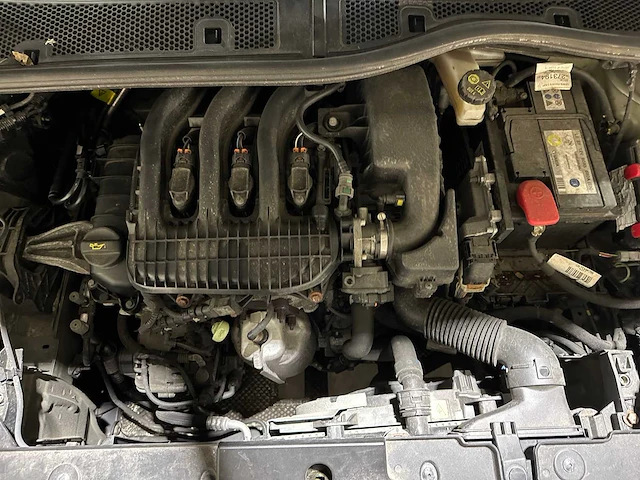 Peugeot 208 1.2 puretech active 75pk 2020, h-488-ld - afbeelding 31 van  38