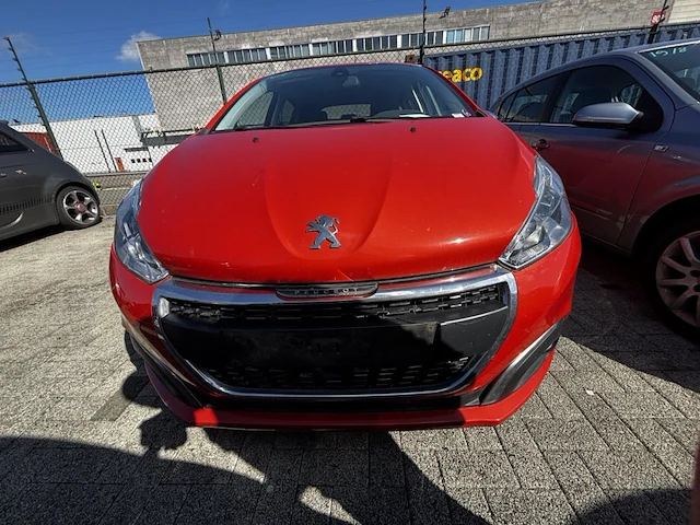 Peugeot 208 1.2 puretech allure s&s 110, 2017 - afbeelding 12 van  31