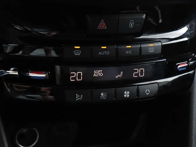 Peugeot 208 1.2 puretech allure | xr-779-h - afbeelding 25 van  26