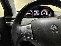 Peugeot 208 1.2 puretech blue lease executive 82pk 2018, sz-856-b - afbeelding 13 van  40