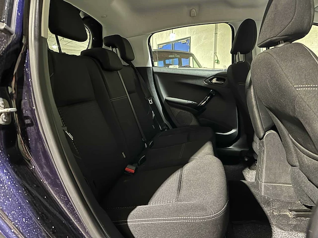 Peugeot 208 1.2 puretech blue lease executive 82pk 2018, sz-856-b - afbeelding 29 van  40