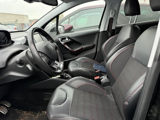 Peugeot 208 1.2 puretech gt line s&s, 2016 - afbeelding 24 van  26