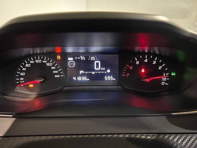 Peugeot 208 1.2 puretech like, j-953-kl - afbeelding 16 van  16