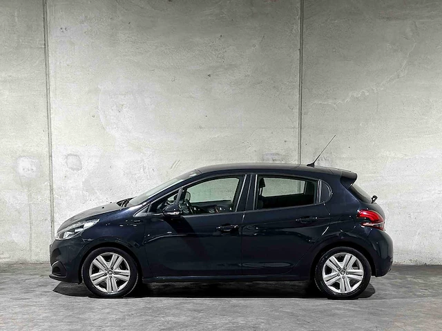 Peugeot 208 1.2 puretech signature 83pk 2019, xr-330-v - afbeelding 8 van  40
