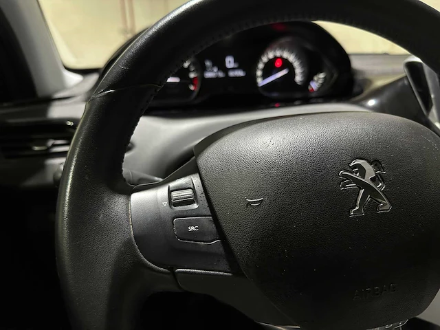 Peugeot 208 1.2 puretech signature 83pk 2019, xr-330-v - afbeelding 13 van  40