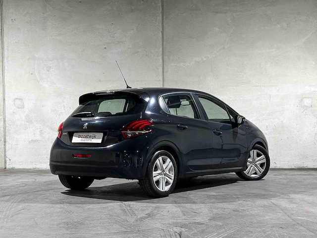 Peugeot 208 1.2 puretech signature 83pk 2019, xr-330-v - afbeelding 40 van  40