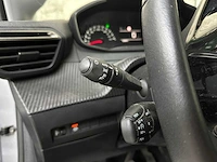 Peugeot 208 1.2 puretech style 75pk 2022, s-682-fj - afbeelding 17 van  41